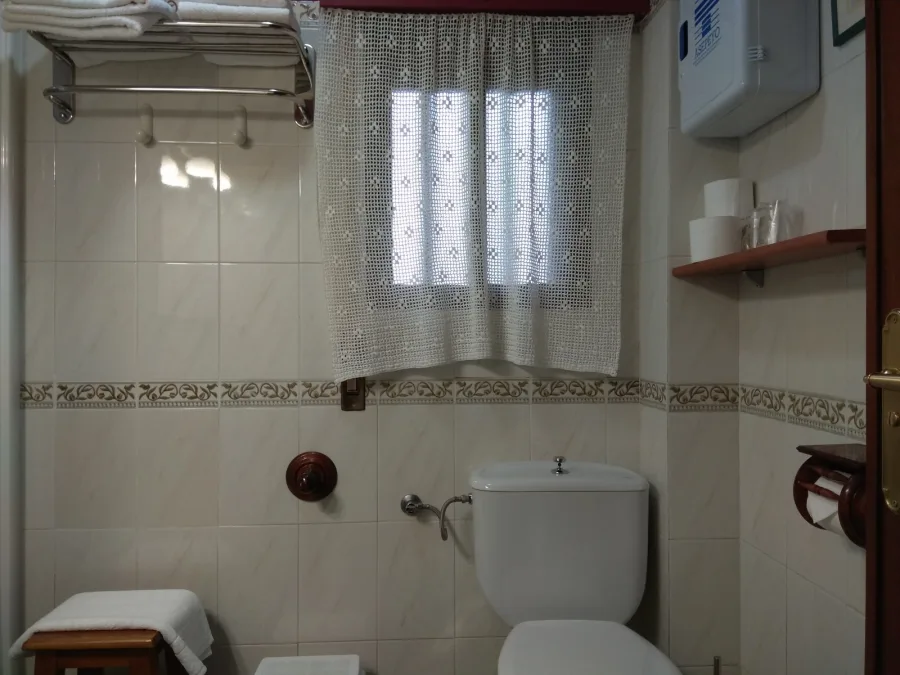 Baño 2 parte, con ducha Baño 2 parte, con ducha
